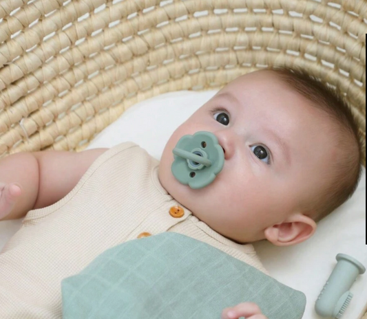 Dummies / Pacifiers how and when to remove them!